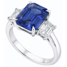 Afbeelding in Gallery-weergave laden, Gouden smaragd 3 stenen blauwe saffier en Natuurlijke echte diamant ( niet in het laboratorium gekweekt )en ring 3 karaat
