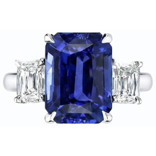 Afbeelding in Gallery-weergave laden, Gouden smaragd 3 stenen blauwe saffier en Natuurlijke echte diamant ( niet in het laboratorium gekweekt )en ring 3 karaat
