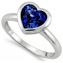 Afbeelding in Gallery-weergave laden, echte heart diamant 3karaat ring bovenaanzicht
