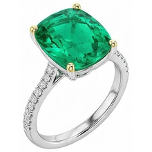 Afbeelding in Gallery-weergave laden, Elegant Colombiaanse Smaragd Edelsteen Ring 4 karaat – zijaanzicht
