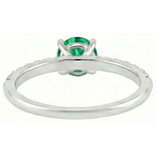 Afbeelding in Gallery-weergave laden, Smaragd Edelsteen Ring 1,50 karaat Tweekleurig 14K Goud – bovenaanzicht
