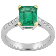 Afbeelding in Gallery-weergave laden, Edelsteen Ring Bicolor 14K Goud met Colombiaanse Smaragd – vooraanzicht
