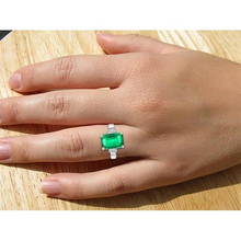 Afbeelding in Gallery-weergave laden, Grote Groene Smaragd Edelsteen Ring Natuurlijke Aarde Gedolven Diamant Dames Sieraden
