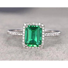 Afbeelding in Gallery-weergave laden, Halo Diamond Colombiaanse Emerald groene smaragd verlovingsring 3,55 karaat witgoud
