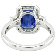 Afbeelding in Gallery-weergave laden, echte round diamant 4.50karaat ring zijaanzicht
