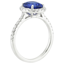 Afbeelding in Gallery-weergave laden, Halo Ring Ovaal Geslepen Ceylon Saffier &amp; Pave Set Diamanten 4 Karaat
