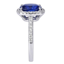 Afbeelding in Gallery-weergave laden, Halo Sri Lankaanse Saffier en Natuurlijke uit de aarde gewonnen Diamant Witgoud 14K Ring 7.80 Ct
