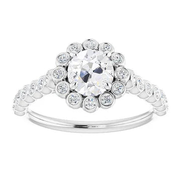 Halo Ring Met Accenten Oud Geslepen Ronde Echt Diamanten Bezel Prong Set 5 Karaat