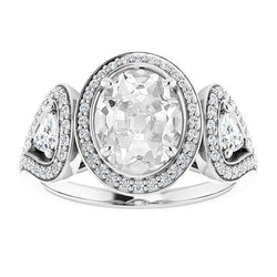 Halo Trillion & Ovaal Oud Geslepen Natuurlijke uit de aarde gewonnen Diamanten Ring Drie Steens Stijl 10.50 Karaat