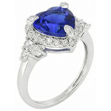 Afbeelding in Gallery-weergave laden, Hart Sri Lanka Kleur Saffier Rond IGI GECERTIFICEERDE Diamanten 8.26 Karaat Ring Witgoud 14K
