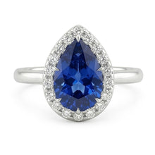 Afbeelding in Gallery-weergave laden, Klassieke Halo Ring met uit de aarde gewonnen Diamanten, Peer Saffier Centraal, Goud 14K, 6.75 Karaat
