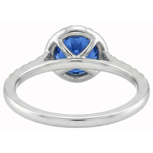 Afbeelding in Gallery-weergave laden, Kussen geslepen blauwe saffier &amp; ronde Natuurlijke echte diamanten ( niet in een laboratorium gekweekt ) ring 3 ct. Wit goud 14K
