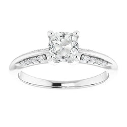 Kussen Oude Mijnwerker uit de aarde gewonnen Diamanten Verlovingsring met Accenten 4.50 Karaat