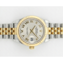 Afbeelding in Gallery-weergave laden, Rolex Gold met Edelsteen – bovenaanzicht

