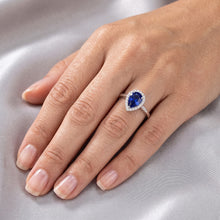 Afbeelding in Gallery-weergave laden, Luxe Royal Blue Saffier Gekleurde Steen Ring 2 karaat
