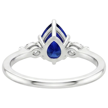 Afbeelding in Gallery-weergave laden, echte pear saffier 3karaat ring bovenaanzicht
