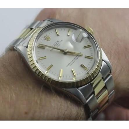 Middelgroot Rolex-datumhorloge met witte stok-wijzerplaat in twee kleurenc
