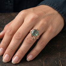 Afbeelding in Gallery-weergave laden, Moss Agate Sieraadsteen Ring 3,0 karaat F/VS1 – 14K Rosé Goud
