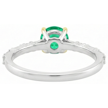 Afbeelding in Gallery-weergave laden, Geraffineerd Edelsteen Ring 2 karaat – close-up
