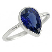 Afbeelding in Gallery-weergave laden, Royal Blue Saffier Gekleurde Steen Ring 1,50-karaat 14K Witgoud – zijaanzicht
