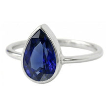Afbeelding in Gallery-weergave laden, Royal Blue Saffier Gekleurde Steen Ring 1,50 karaat 14K Witgoud – hoekaanzicht
