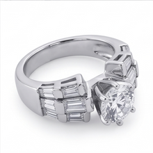 Afbeelding in Gallery-weergave laden, Natuurlijk 3 karaat Ronde en Baguettes Diamanten Jubileum Ring Wit Goud 14K
