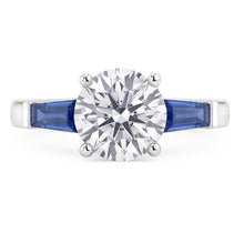 Afbeelding in Gallery-weergave laden, Natuurlijke Blauwe Saffier Diamanten Ring 3.20 Karaat 3-Steens Oude Mijnwerker
