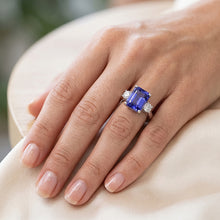 Afbeelding in Gallery-weergave laden, Natuurlijke Saffier Ring 4.50ct - Witgoud 14K
