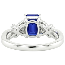 Afbeelding in Gallery-weergave laden, echte round diamant 4karaat ring close-up detail
