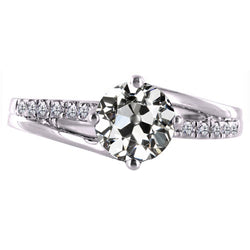 14K Witgoud Diamant Solitaire Ring met Accenten – 2,50-karaat