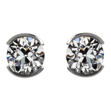 Afbeelding in Gallery-weergave laden, GIA-gecertificeerd Luxe Bezel Gezet Diamant Oorbellen – 5,79 karaat 14 Karaat
