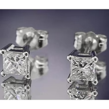 Afbeelding in Gallery-weergave laden, Oorbel Met Echt Diamanten Studs 1,50 Karaat Princess Cut Witgoud 14K F VS1
