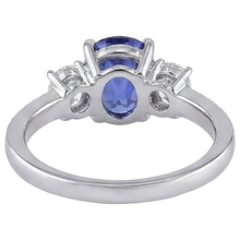 Afbeelding in Gallery-weergave laden, Ovaal geslepen 4,50 ct. Tanzaniet met Natuurlijke echte diamanten ( niet in een laboratorium gekweekt ) 3 stenen stijl ring 14K
