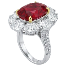 Afbeelding in Gallery-weergave laden, echte round robijn 4.50karaat ring close-up detail
