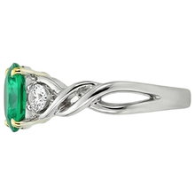 Afbeelding in Gallery-weergave laden, Smaragd Gekleurde Steen Ring 4-karaat Bicolor 14K Goud – profielaanzicht
