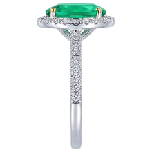 Afbeelding in Gallery-weergave laden, Fijne Smaragd Edelsteen Ring 3,50 karaat Bicolor 14K Goud – bovenaanzicht
