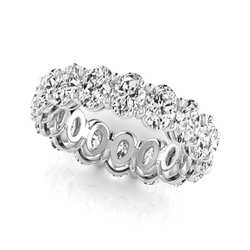 Ovaal Fijne Diamant Eternity Band in 14 Karaat Witgoud – 5,28