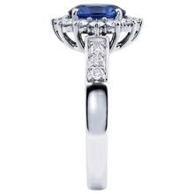 Afbeelding in Gallery-weergave laden, Ovale Ceylon saffier en ronde geslepen Natuurlijke echte diamanten ( niet in een laboratorium gekweekt ) ring 2.50 Ct
