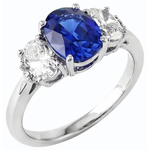 Afbeelding in Gallery-weergave laden, echte oval diamant 2.50karaat ring zijaanzicht
