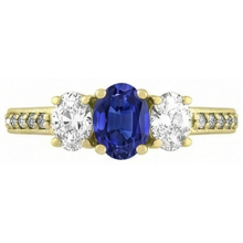 Afbeelding in Gallery-weergave laden, Ovale Saffier Edelsteen Ring 3 Karaat Dames Sprankelende Diamanten Sieraden
