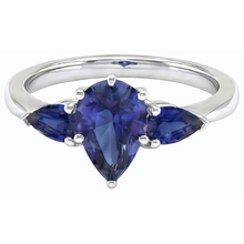 Afbeelding in Gallery-weergave laden, Natuurlijke (niet labgekweekt) peervormige blauwe saffier drie-stenen ring 2 karaat 14K Witgoud
