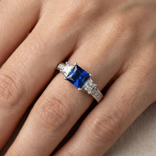 Afbeelding in Gallery-weergave laden, Princess cut 2,85 ct saffier en Natuurlijke echte diamanten ( niet in een laboratorium gekweekt ) trouwring wit goud 14K
