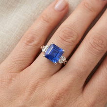 Afbeelding in Gallery-weergave laden, Prinsesslijpsel Blauwe Saffier IGI GECERTIFICEERDE Diamanten Ring 6.75 Karaat Luxe Sieraden
