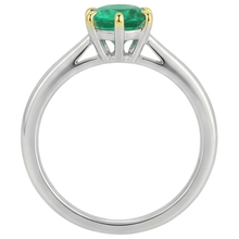 Afbeelding in Gallery-weergave laden, Rond Briljant Colombiaanse Smaragd ring in Tweekleurig 14K Goud – achteraanzicht
