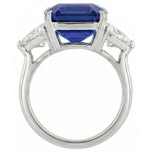 Afbeelding in Gallery-weergave laden, Driestenen Ring Smaragd Blauwe Saffier &amp; Trillion Natuurlijke uit de aarde gewonnen Diamanten 4.50 Karaat Nieuw
