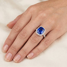 Afbeelding in Gallery-weergave laden, Ring met blauwe saffier (kussen- en ronde slijpvorm), 4.55 karaat natuurlijke uit de aarde gewonnen diamanten, 14K WG
