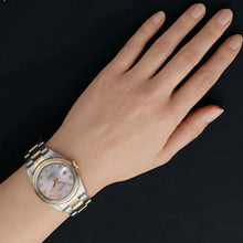 Afbeelding in Gallery-weergave laden, Rolex Datumjust Horloge Gecanneleerde rand Oester Armband Goud En Roestvrij Staal snel ingesteld
