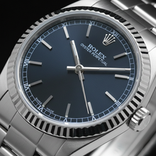 Afbeelding in Gallery-weergave laden, Rolex Stainless Steel met Sieraadsteen – hoekaanzicht
