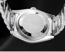 Afbeelding in Gallery-weergave laden, Rolex Datejust 36mm Roestvrij Staal Horloge met Blauwe Wijzerplaat met Streepindexen en Gekartelde Lunette
