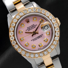 Afbeelding in Gallery-weergave laden, Rolex Datejust 26 mm roze parelmoer diamanten wijzerplaat two tone oester armband horloge
